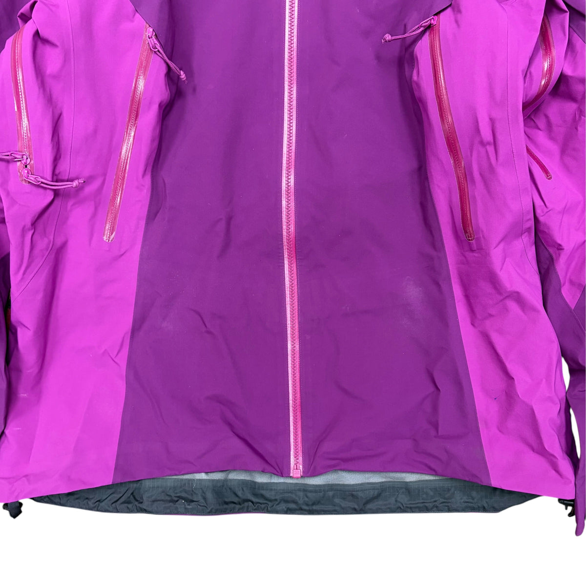 Arc’teryx Women’s Beta LT Shell Jacket Fuchsia Berry
