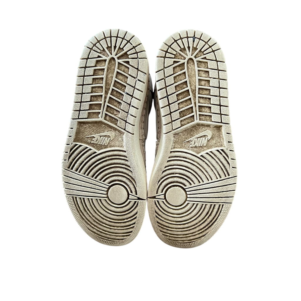 Jordan 1 Premium Desert Sand (Women’s)