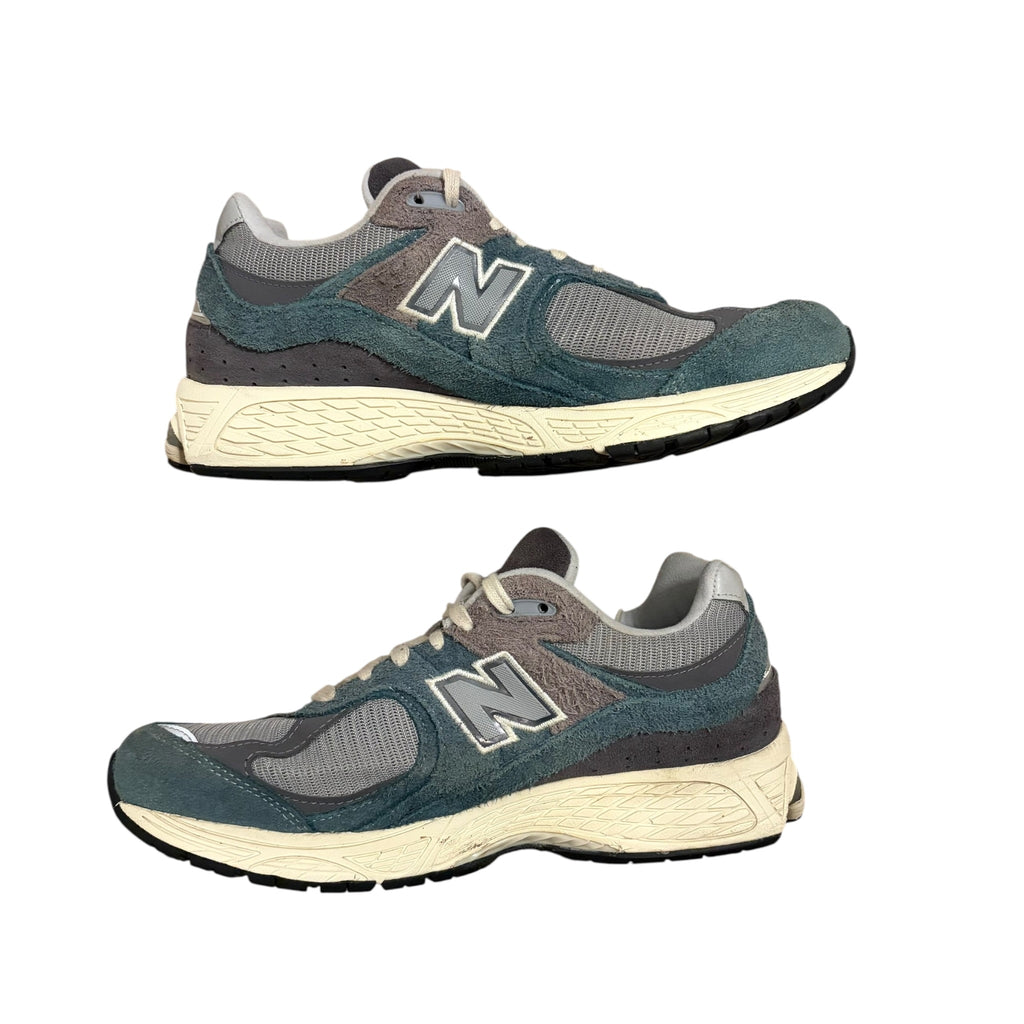 New Balance 2002r New Spruce Magnet