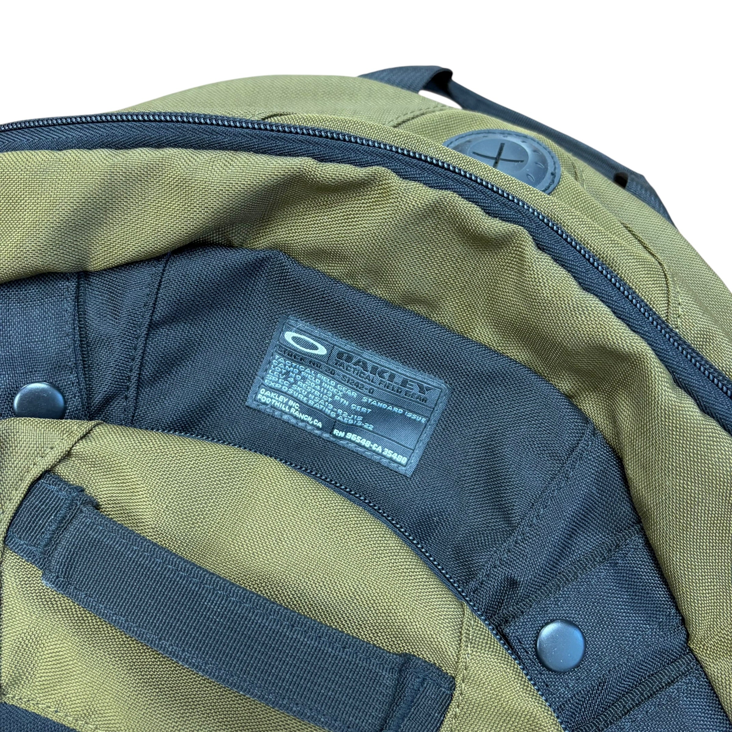 Vintage Oakley Tactical Field Backpack Olive Green/Black