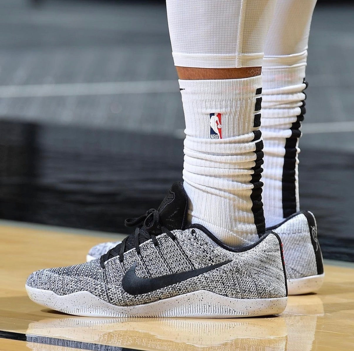 Kobe 11 Elite Low “Oreo”