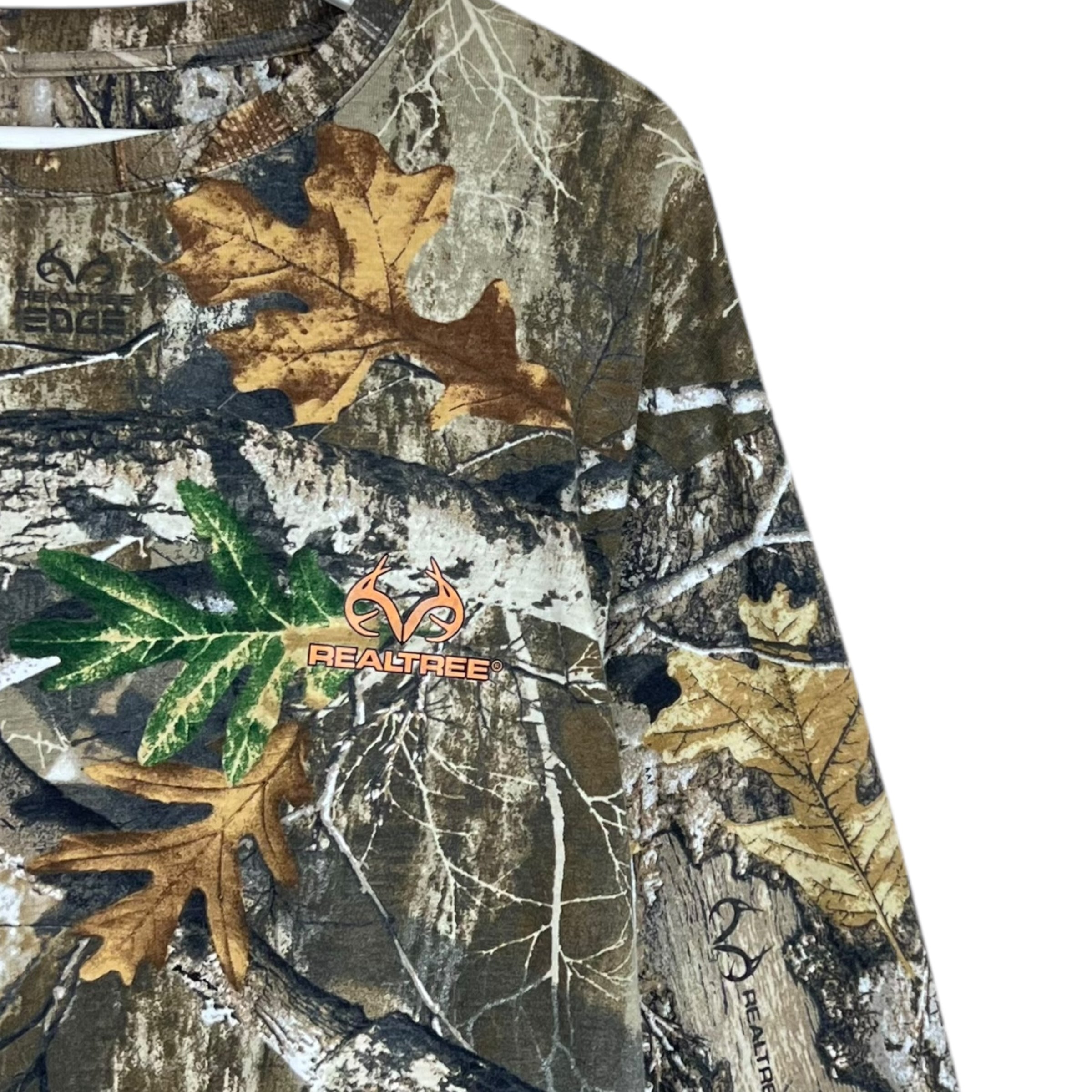 Vintage RealTree Side Logo Longsleeve Camo