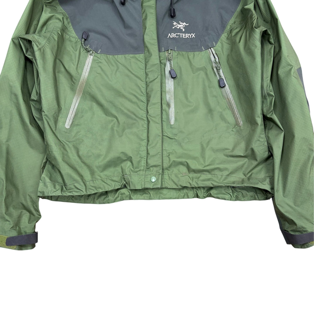 Arc’teryx Women’s Theta AR Shell Jacket Olive Green
