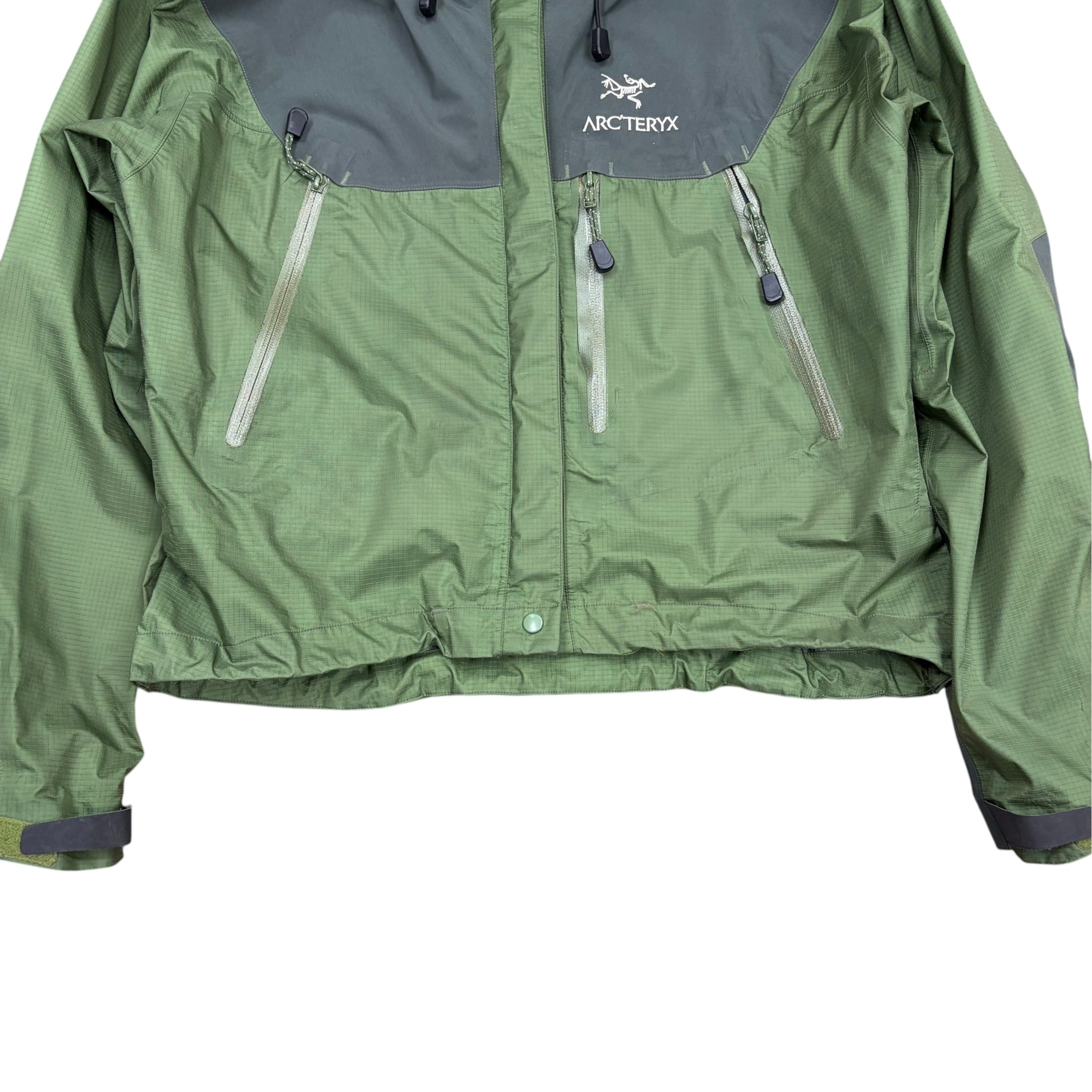 Arc’teryx Women’s Theta AR Shell Jacket Olive Green