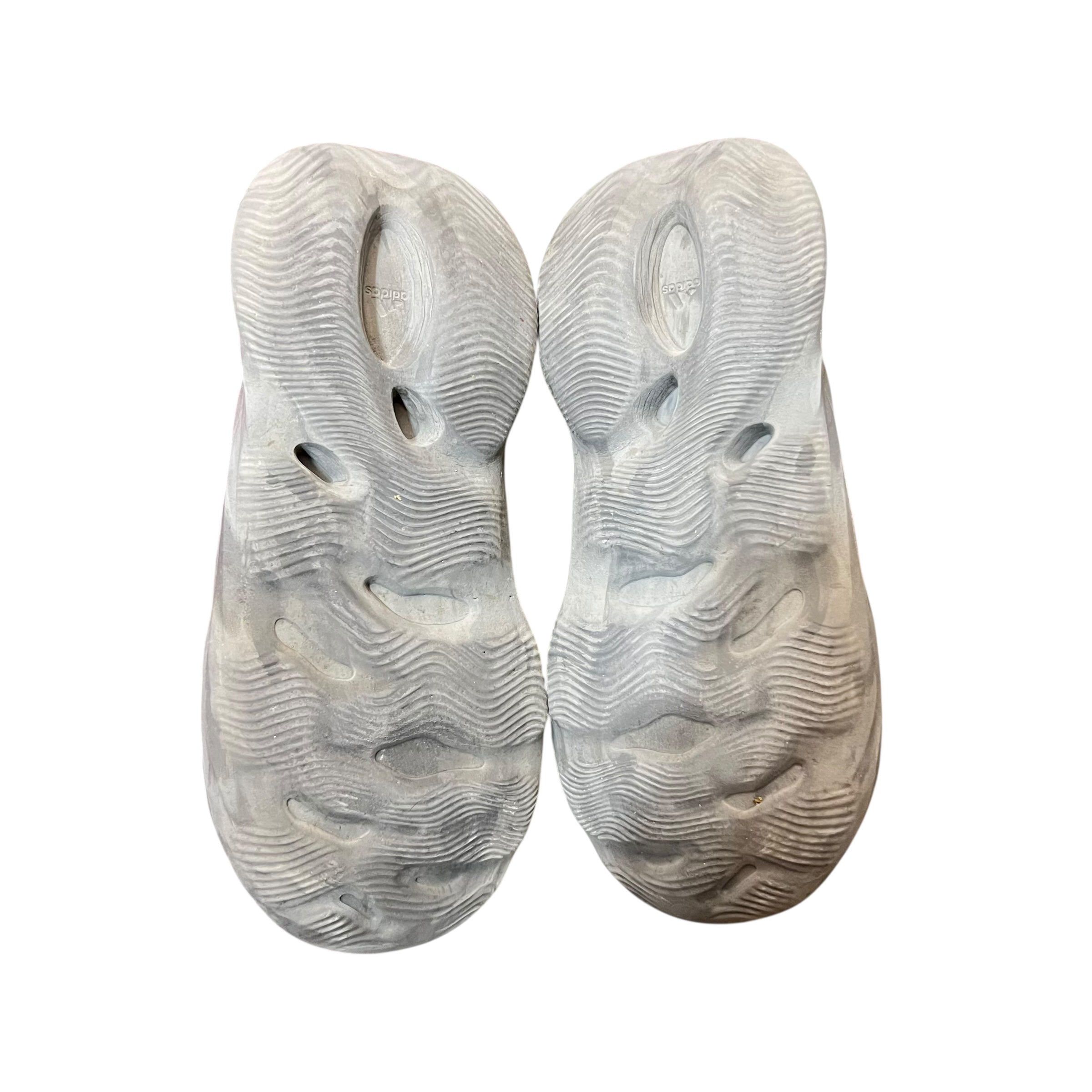 Yeezy Foam RNNR MX Granite