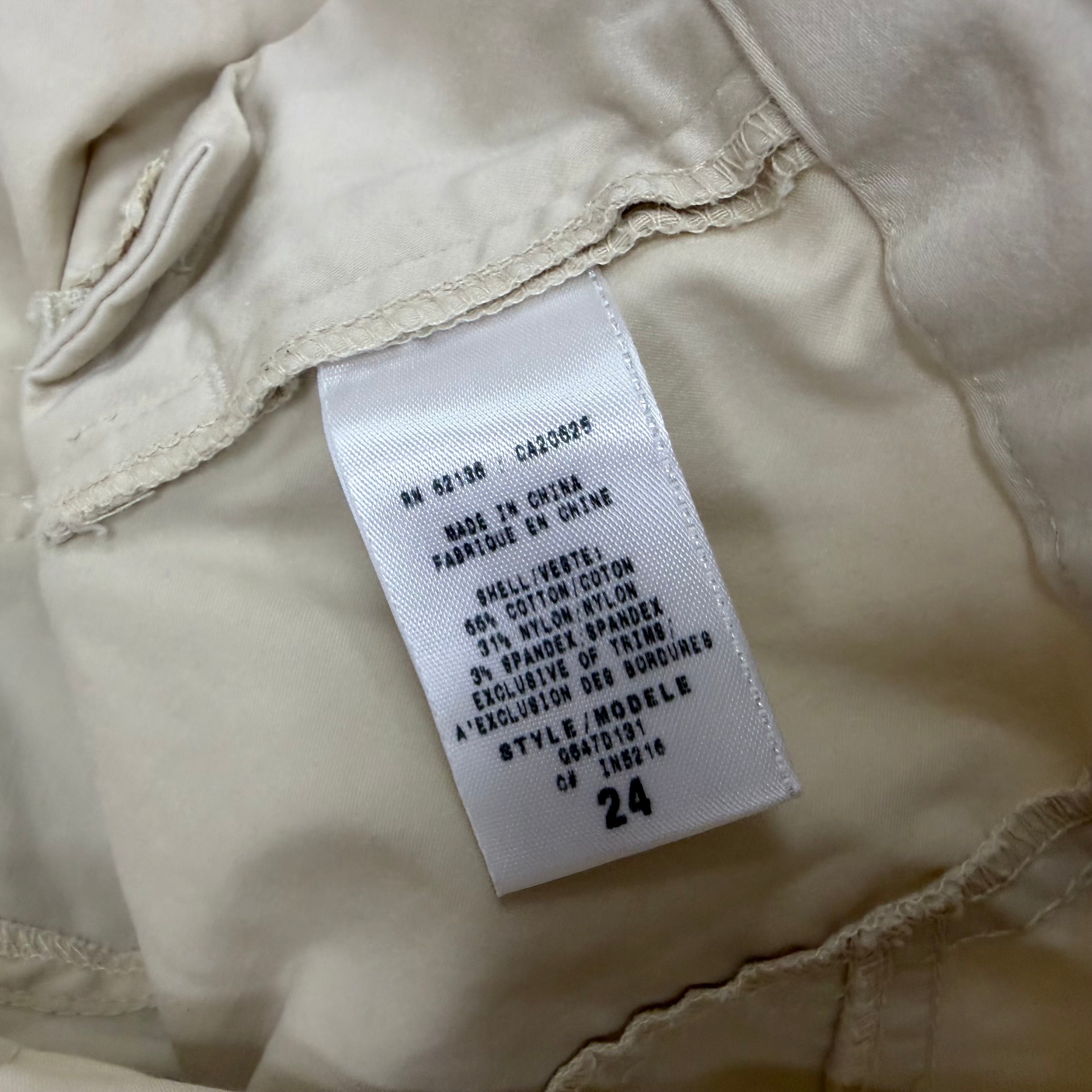 Vintage Guess Jeans Women’s Capris Light Cream