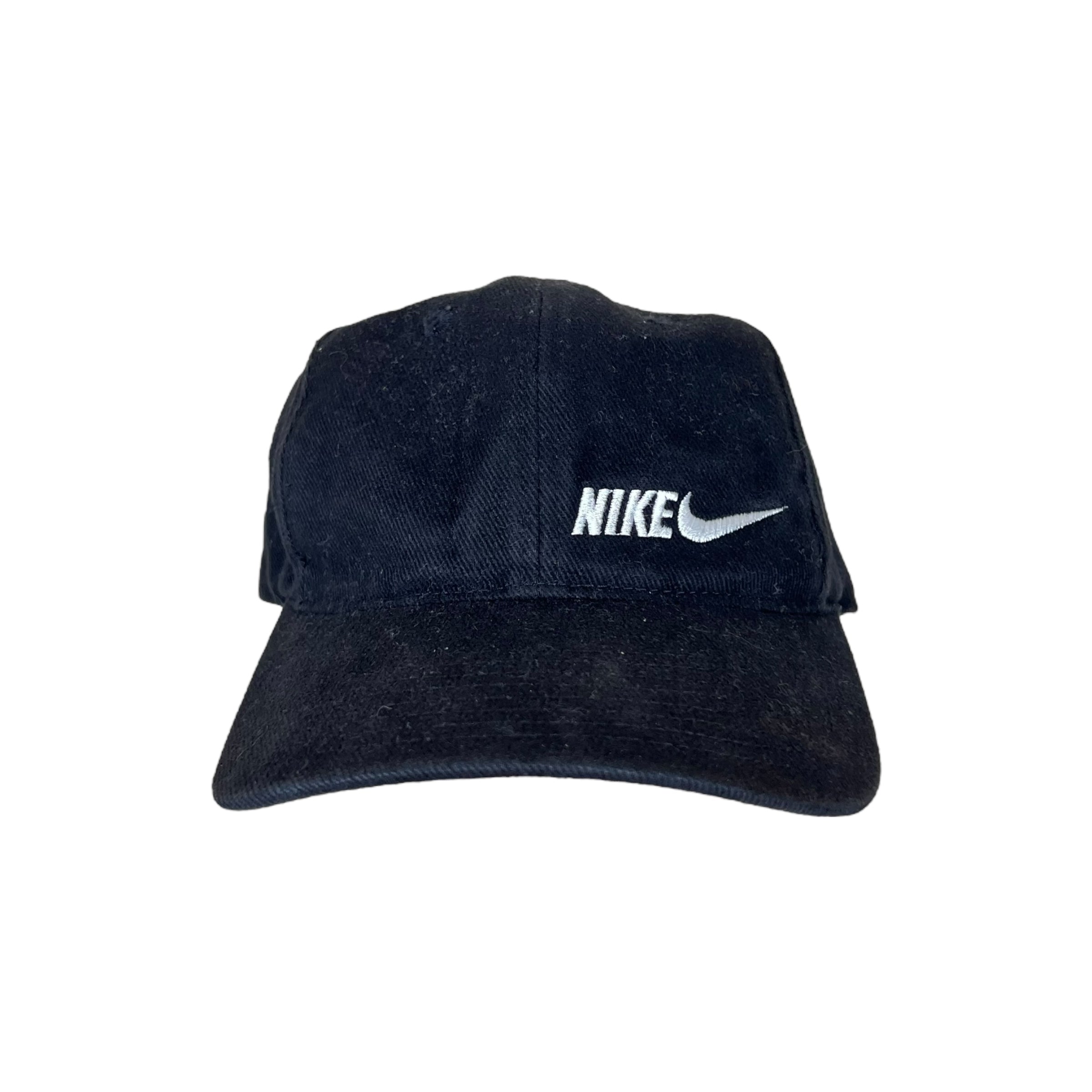 90s Nike Swoosh StrapBack Black